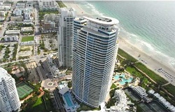 Continuum One South Tower Condo in Miami Beach Forida Photo of Continuum One South Tower Waterfront Condo in Miami Beach FL