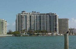 Nine Island Avenue Condo in Miami Beach Forida Photo of Nine Island Avenue Waterfront Condo in Miami Beach FL