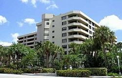 Ocean Lane Plaza Condo in Key Biscayne Forida Photo of Ocean Lane Plaza Condo in Key Biscayne FL