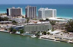 Regatta Condo in Miami Beach Forida Photo of Regatta Waterfront Condo in Miami Beach FL