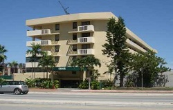 Surf Condo in Miami Beach Forida Photo of Surf Waterfront Condo in Miami Beach FL