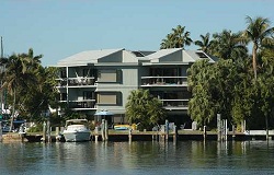 Bellavista Coconut Grove FL waterfront townhouses Photo of Bellavista waterfront townhouses in Coconut Grove Florida