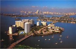 Venetian Islands Condos in Miami Beach Forida Photo of Venetian Island Waterfront Condos in Miami Beach FL